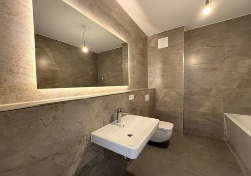 Badezimmer 2