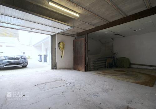 Garage zu 1. OG links
