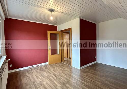 Esszimmer/ Schlafzimmer im DG