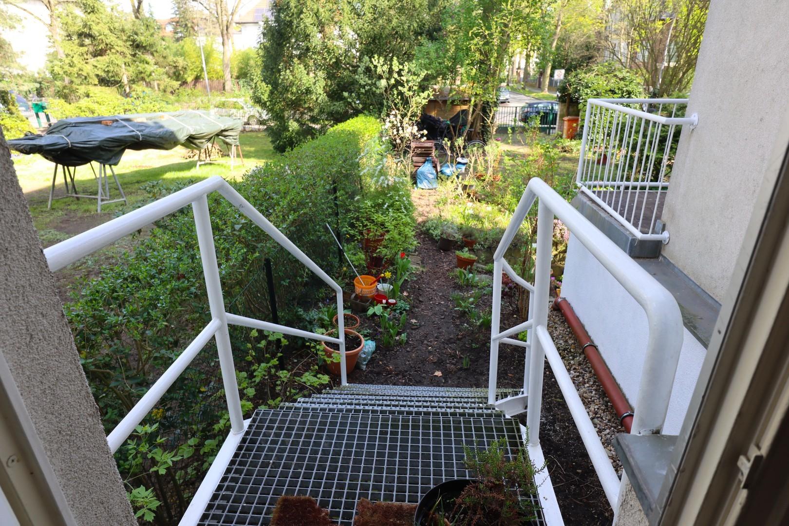Zugang Garten von Wohnzimmer