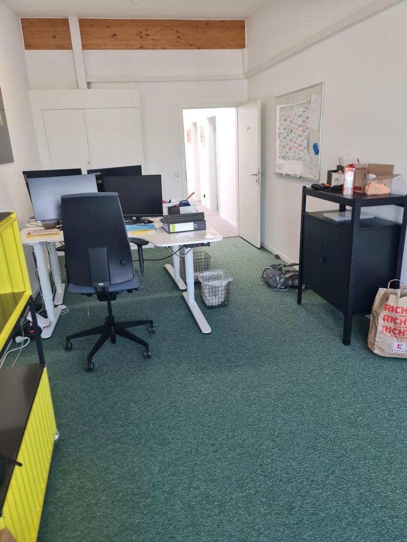 Büro 2