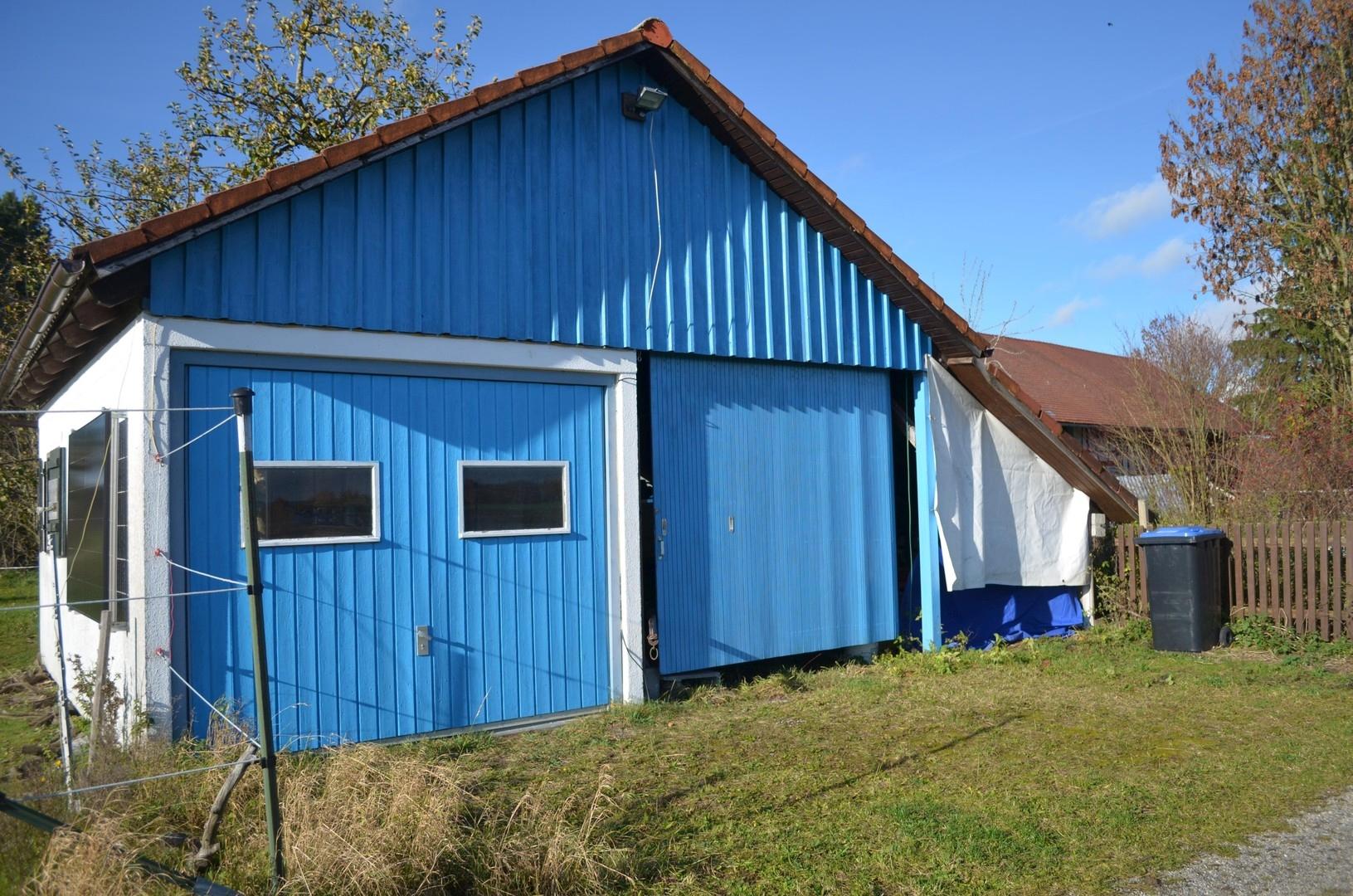 Garage und Carport