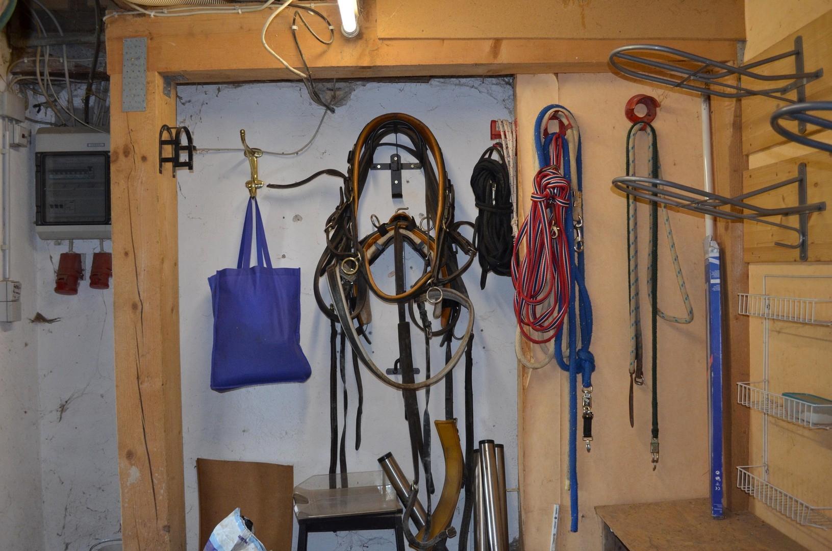 kleine Sattelkammer 