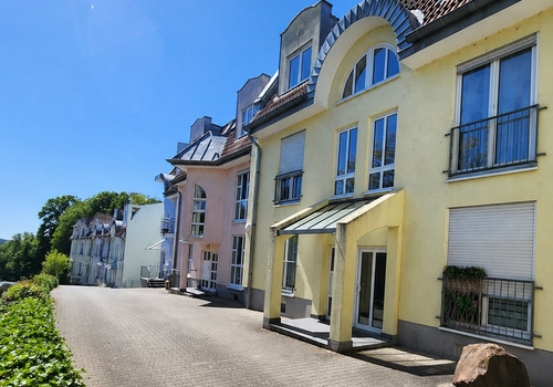Außenansicht Objekt (gelb)