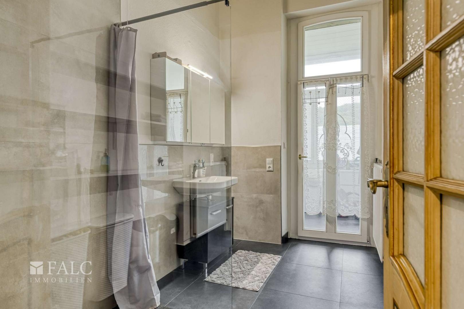 Badezimmer EG