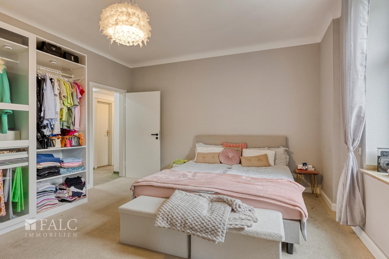Schlafzimmer 2. OG