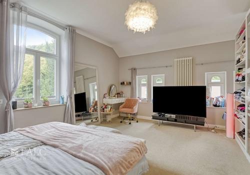 Schlafzimmer 2. OG