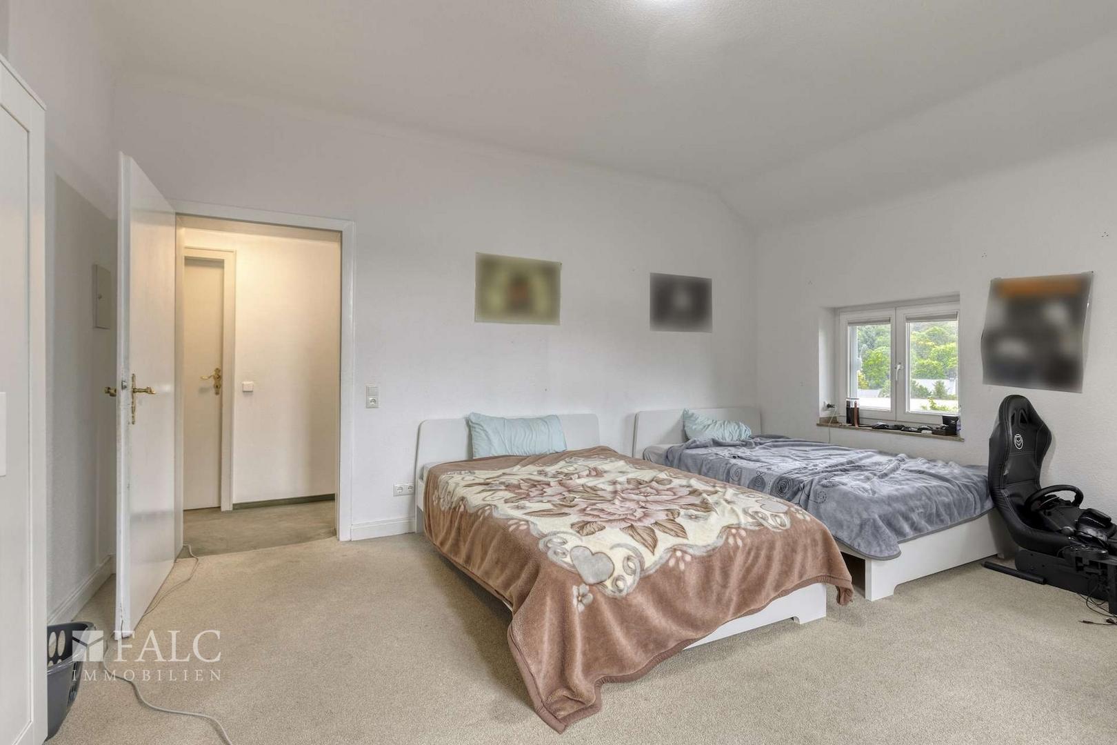 Schlafzimmer DG