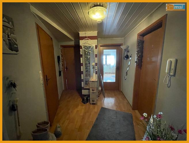 Flur Wohnung OG