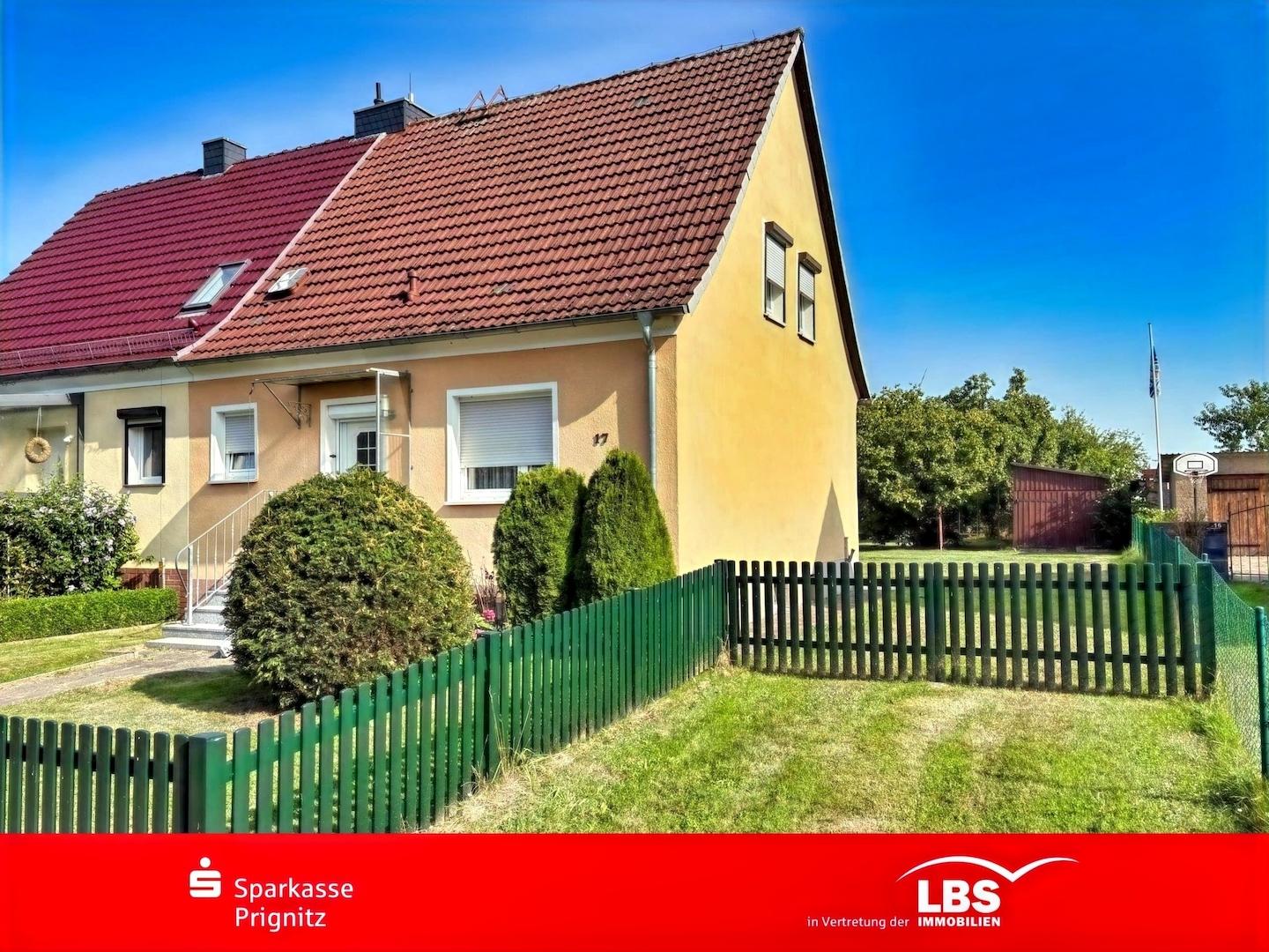 Haus_vorn_rechts