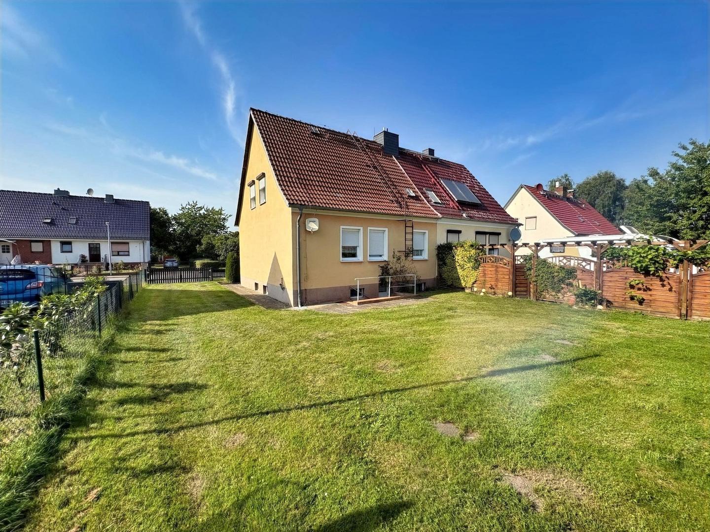 Haus_hinten_seitlich