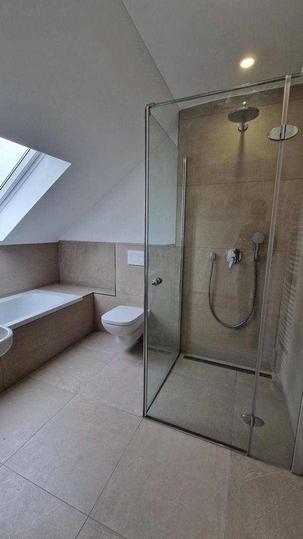 Badezimmer DG