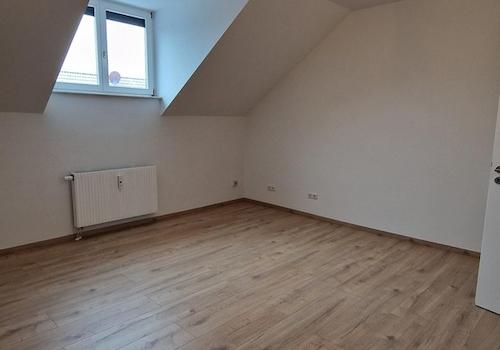 Schlafzimmer DG