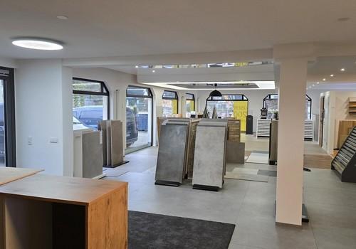 Ausstellungsfläche/ Bürofläche