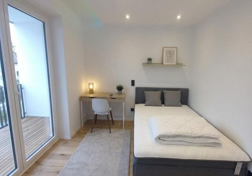 Zimmer 1 mit Balkon