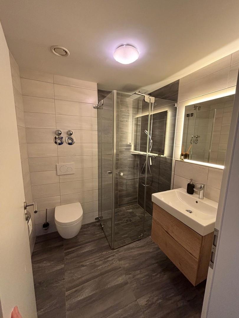 kelines Badezimmer