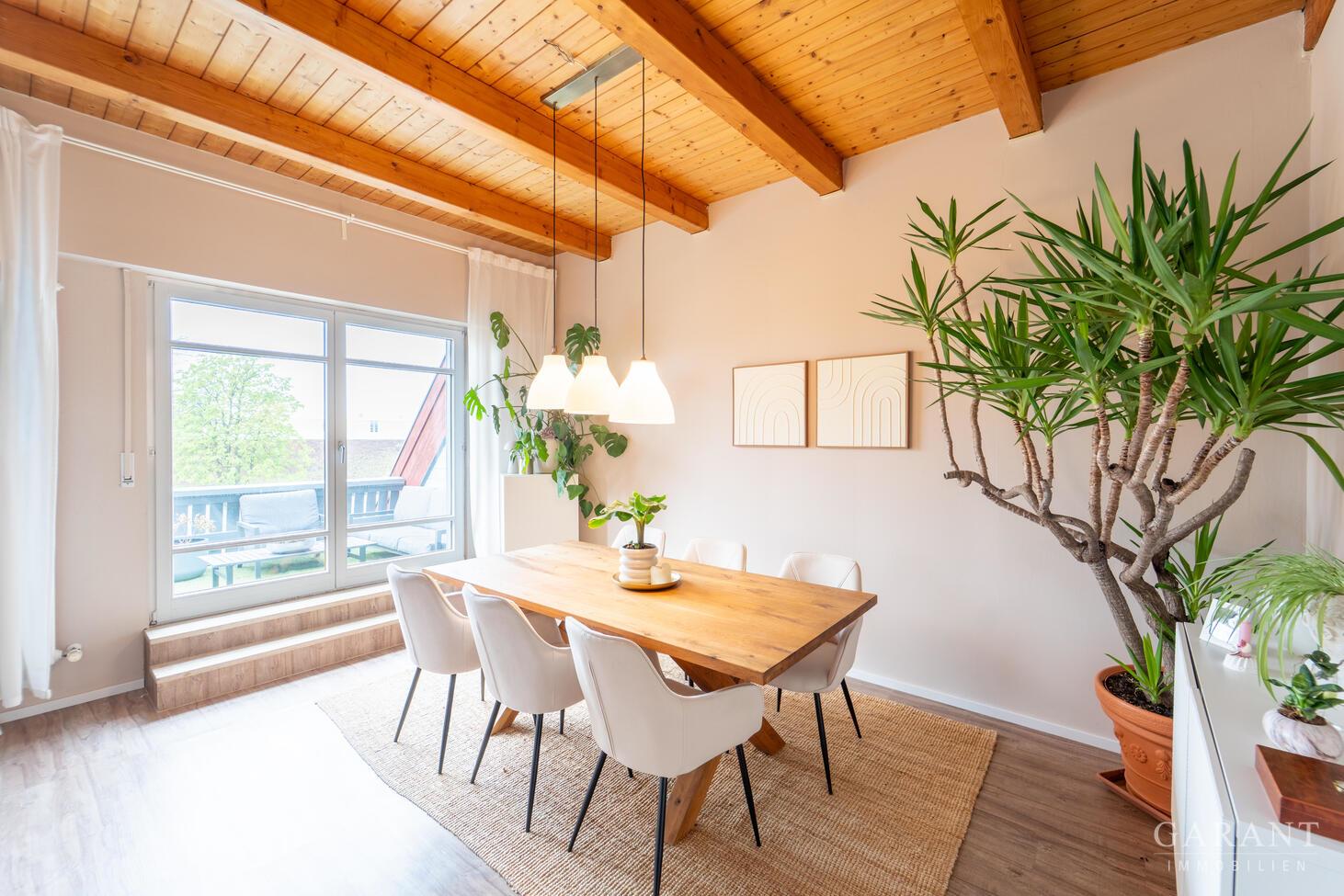 Wohn- & Esszimmer - EG - 0