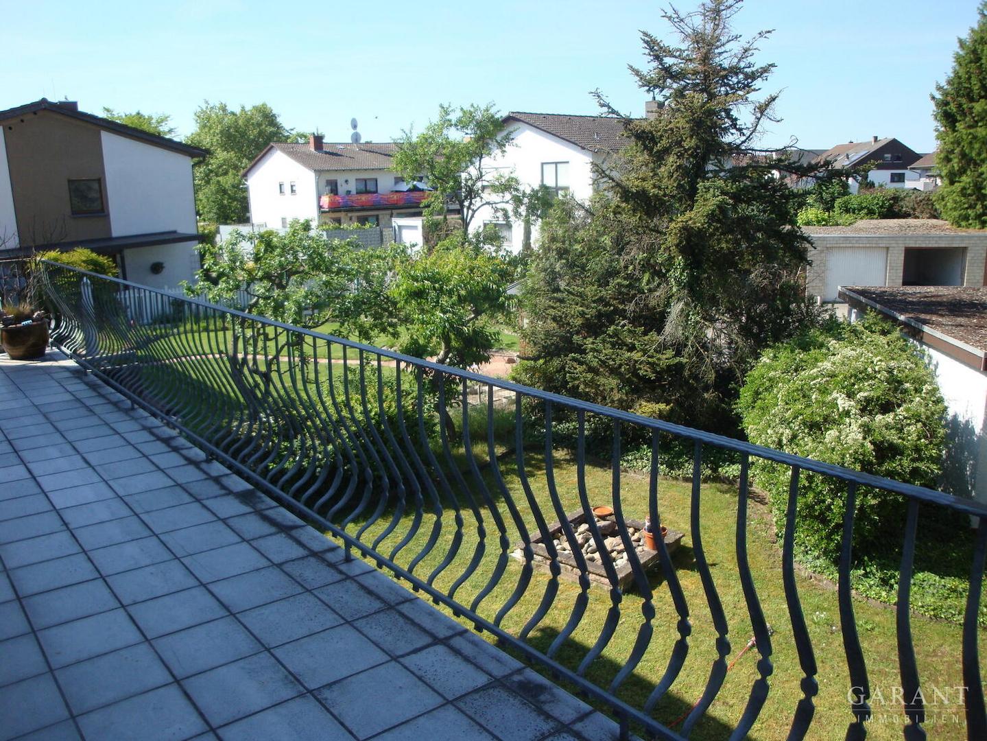 Balkon OG