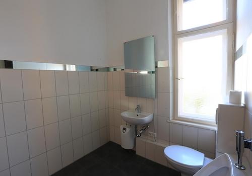 Gäste-WC groß