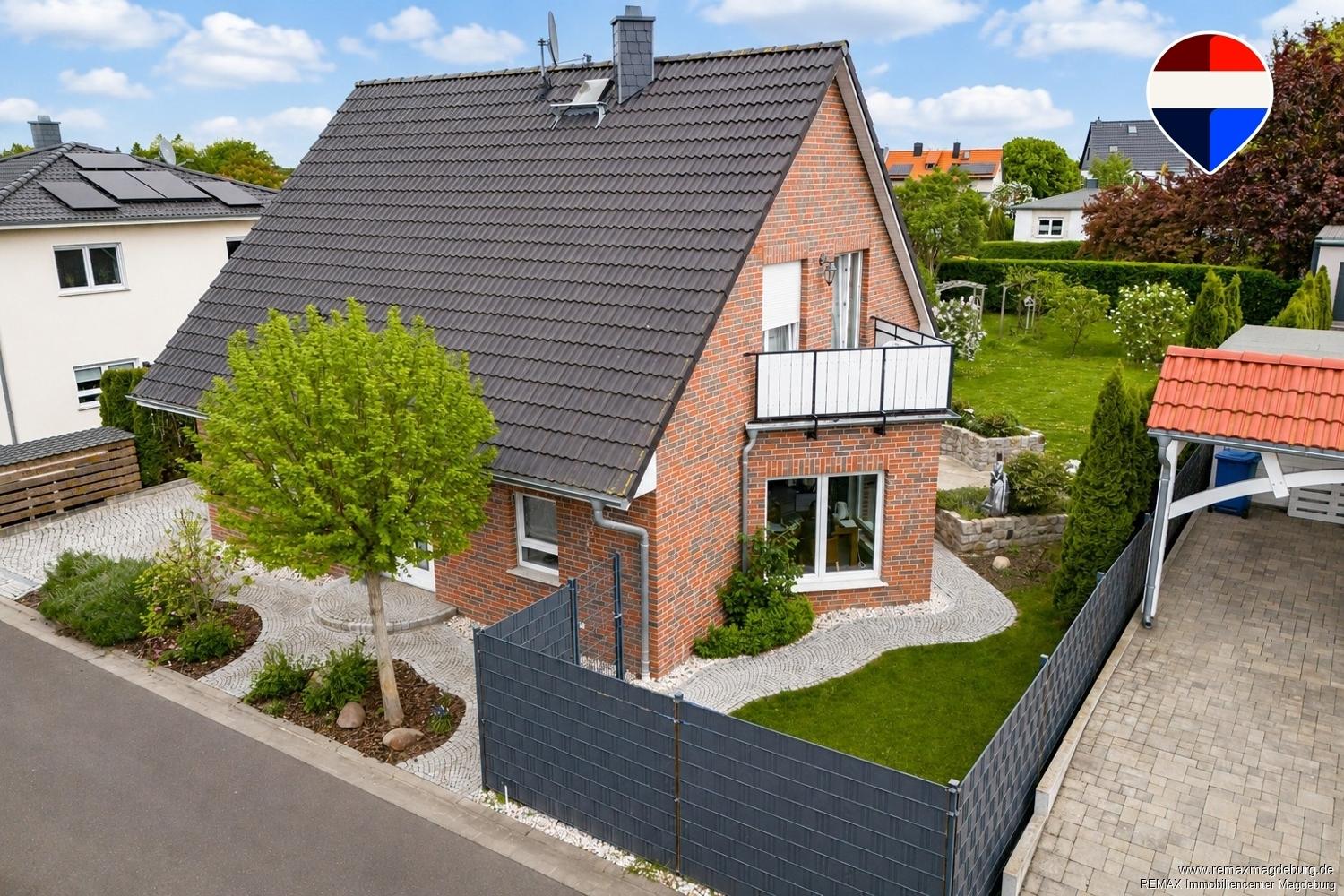 Straßenansicht