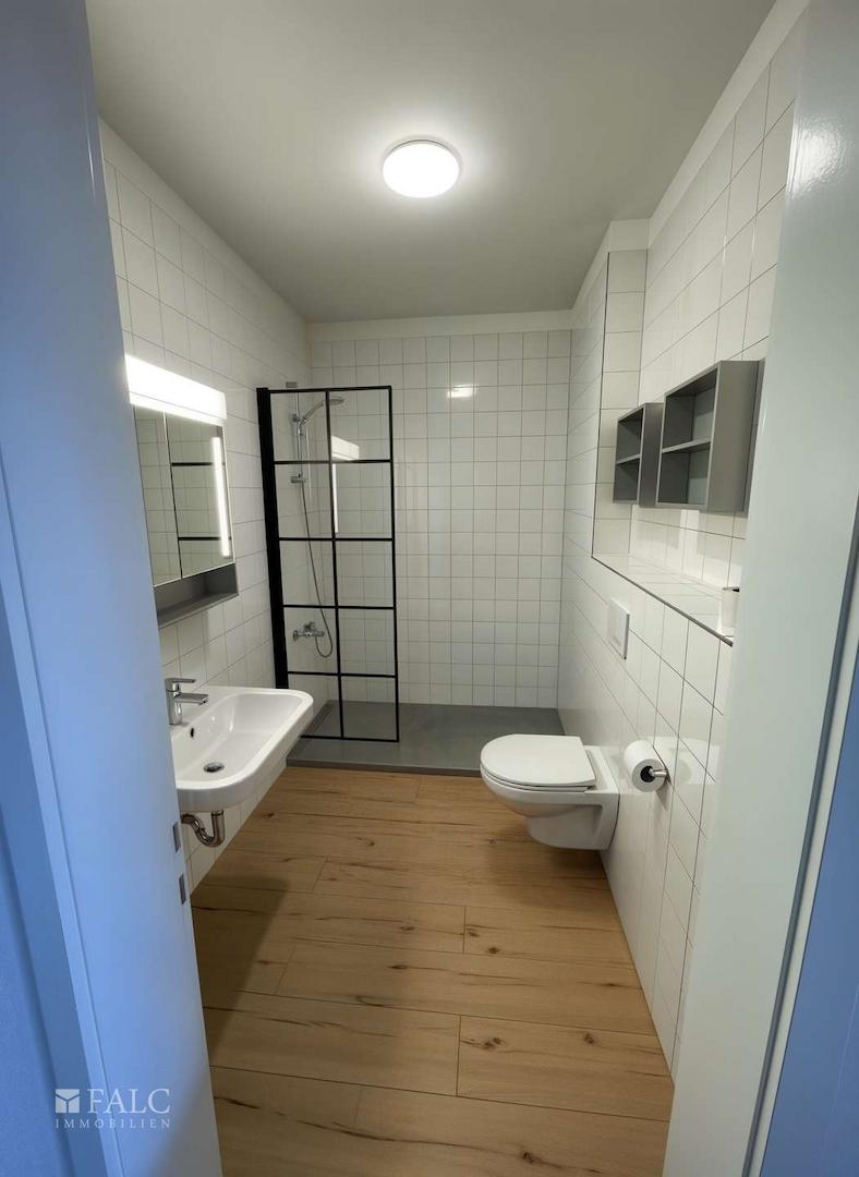 modernes Badezimmer