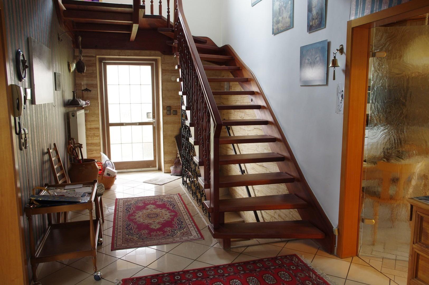 Treppe zum 1.OG