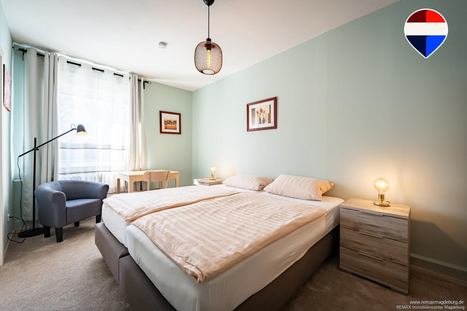 Schlafzimmer 1
