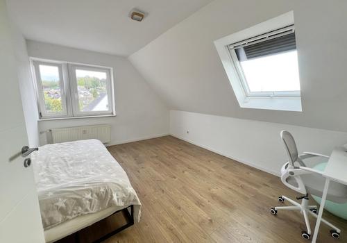 Zimmer rechts im DG