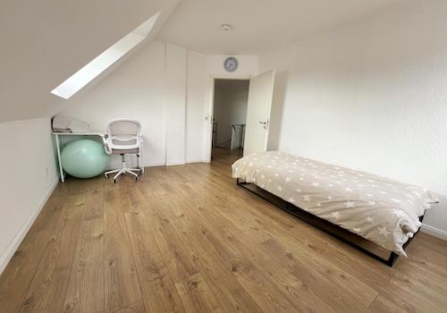 Zimmer rechts im DG