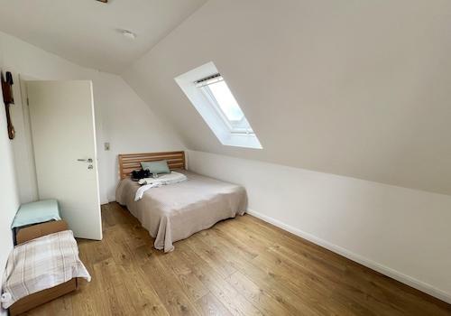 Zimmer DG links