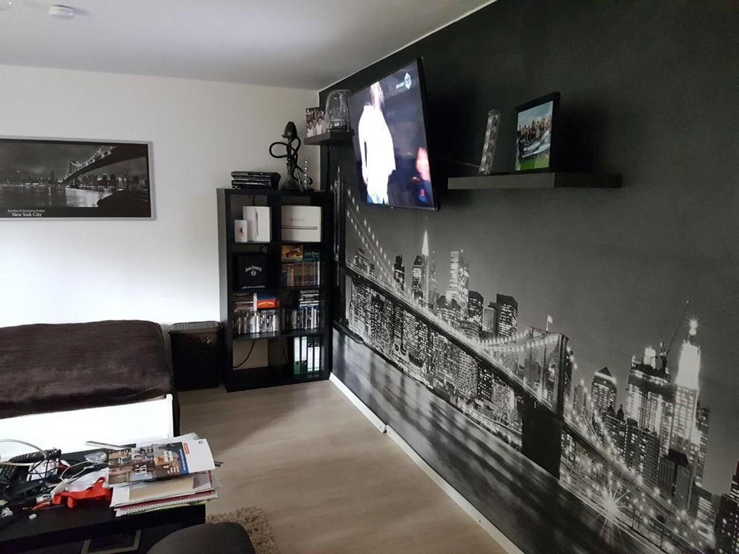 Möbliertes Zimmer