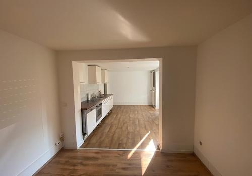 Möbliertes Zimmer