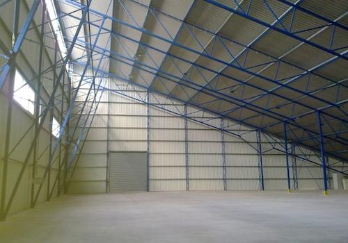 Schnitt 1 Halle