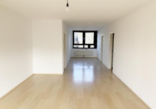 Wohnzimmer - Blick zum Essbereich
