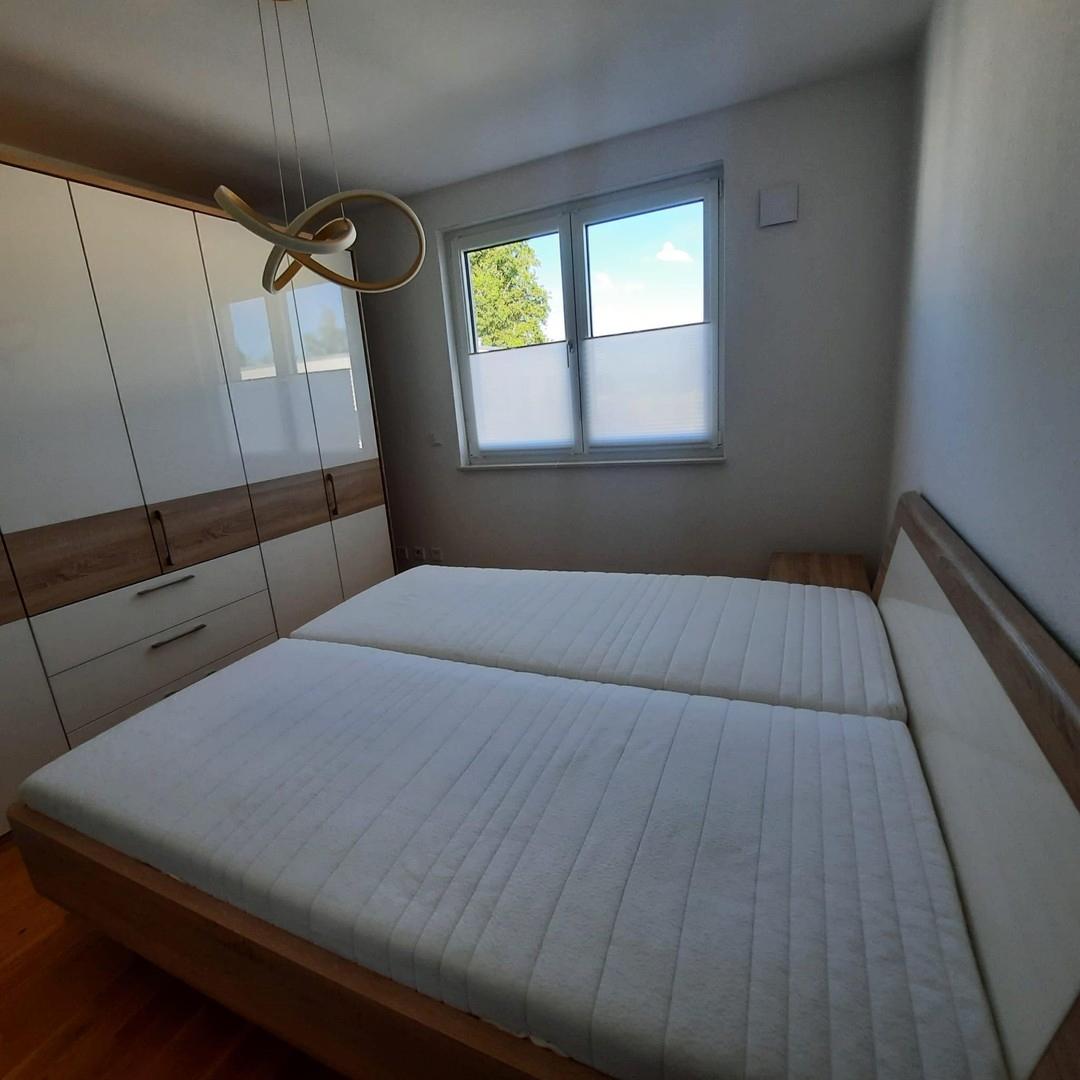 Schlafzimmer (Ost)