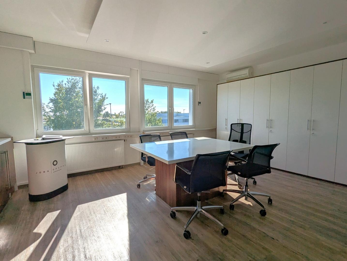 Büro