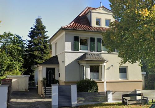 Straßenansicht
