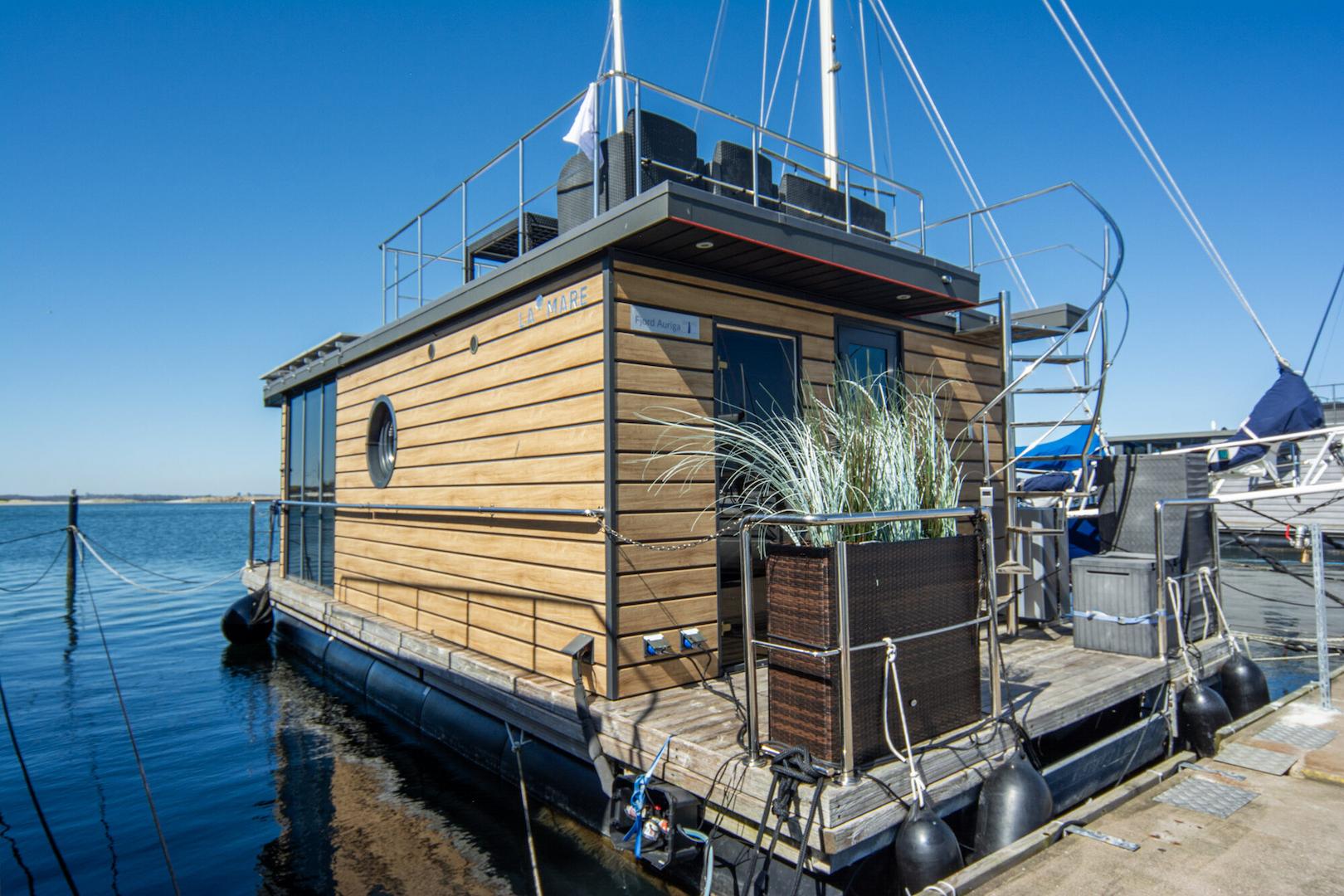 Hausboot Auriga