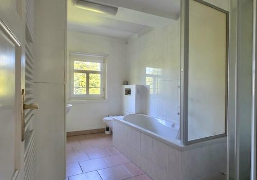 Bad Wohnung 2