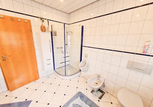 modernes Bad OG