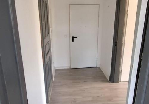 Flur Richtung Eingang