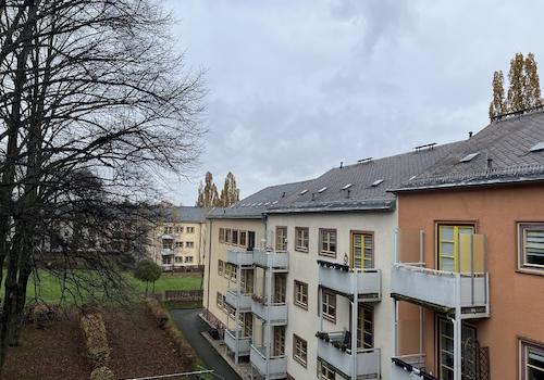 Hausansicht Balkonseite
