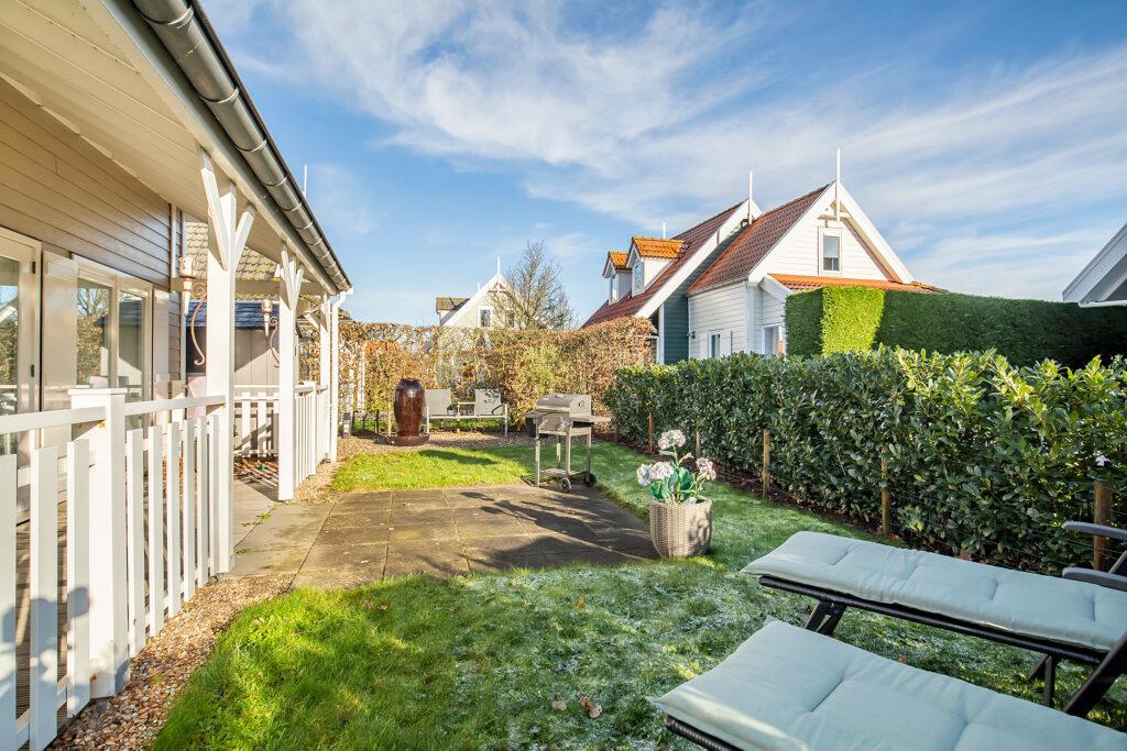 garten-und-terrasse-ferienhaus-lxry-property.jpg