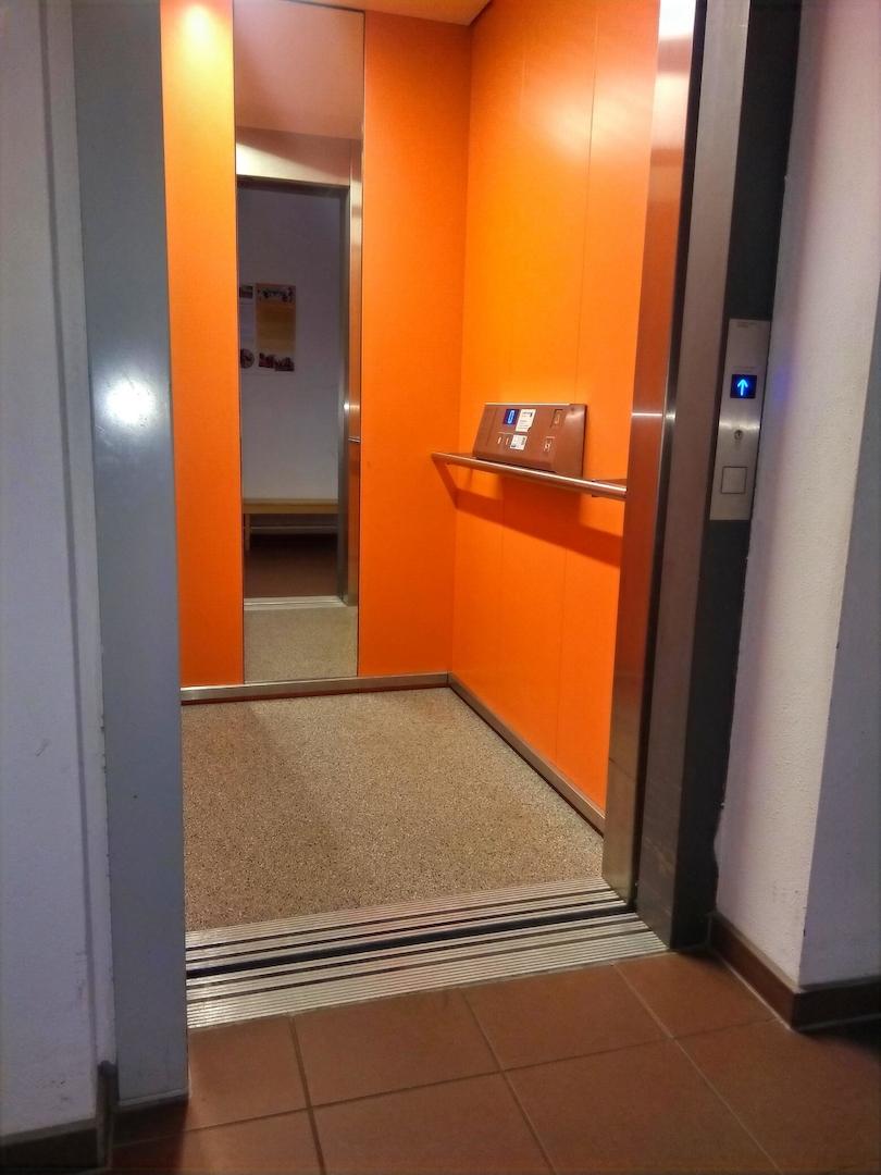 Fahrstuhl im Gästehaus