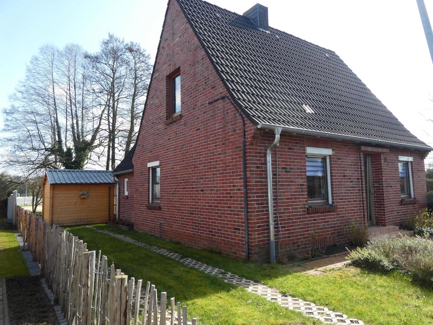 Straßenansicht