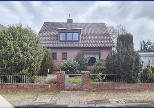 Blick auf das charmante Einfamilienhaus