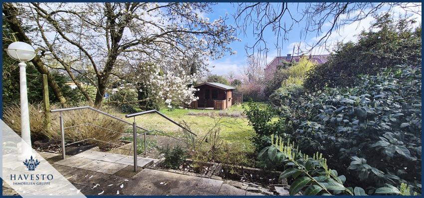 Blick in den eigenen Gartenbreich