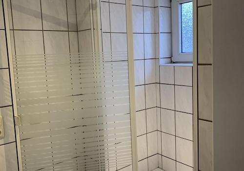 Bad mit Dusche