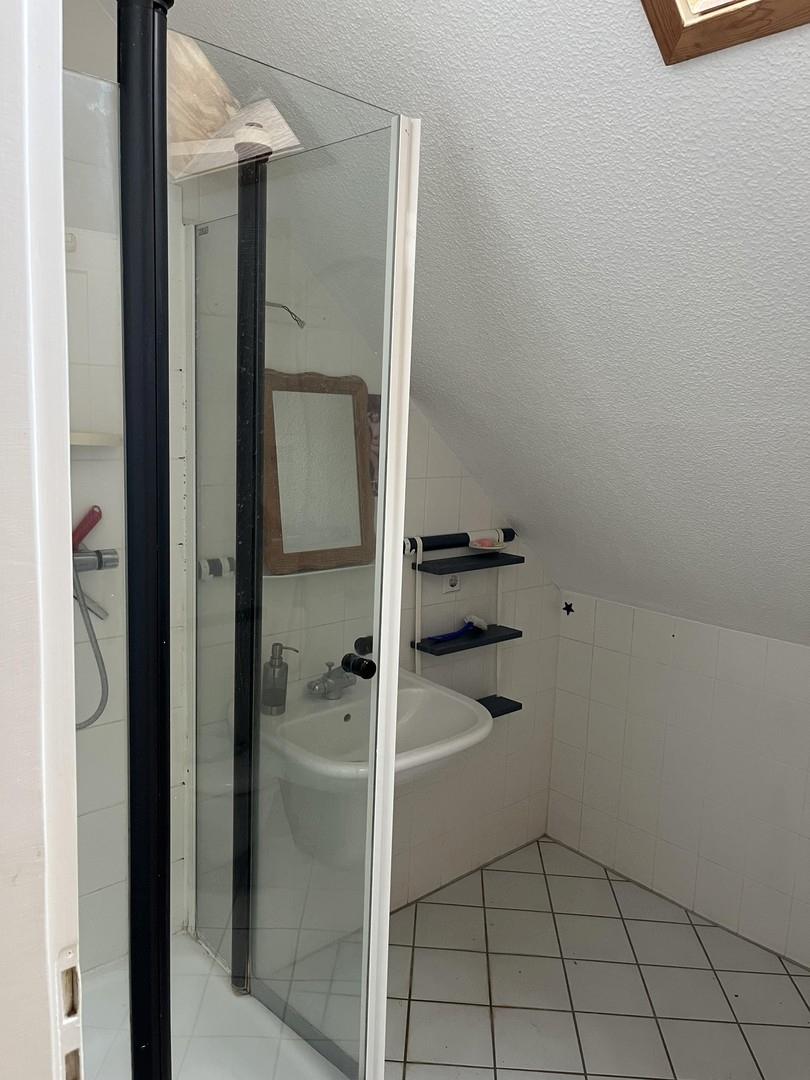 Duschbad im Dachgeschoss