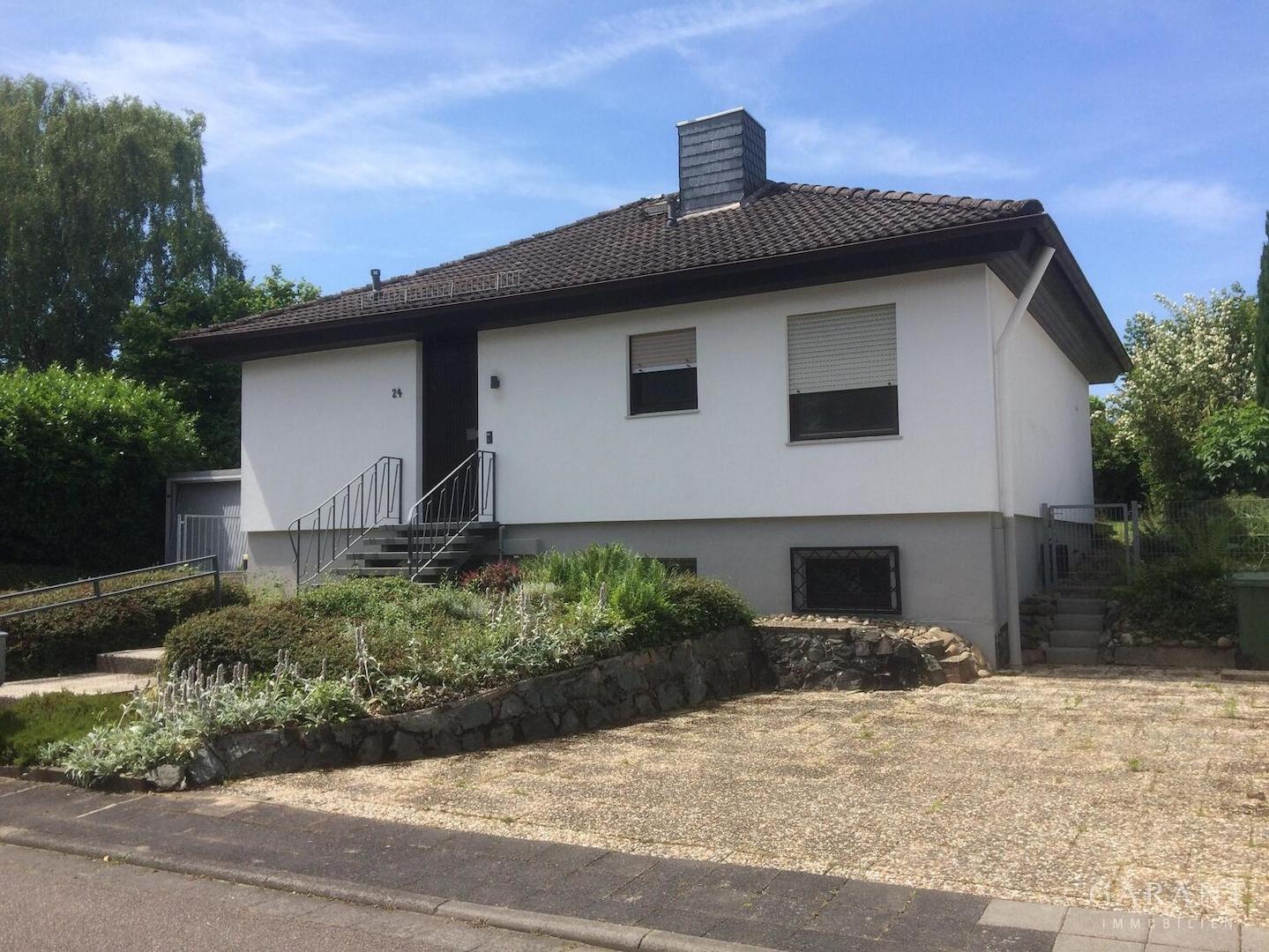 Straßenansicht